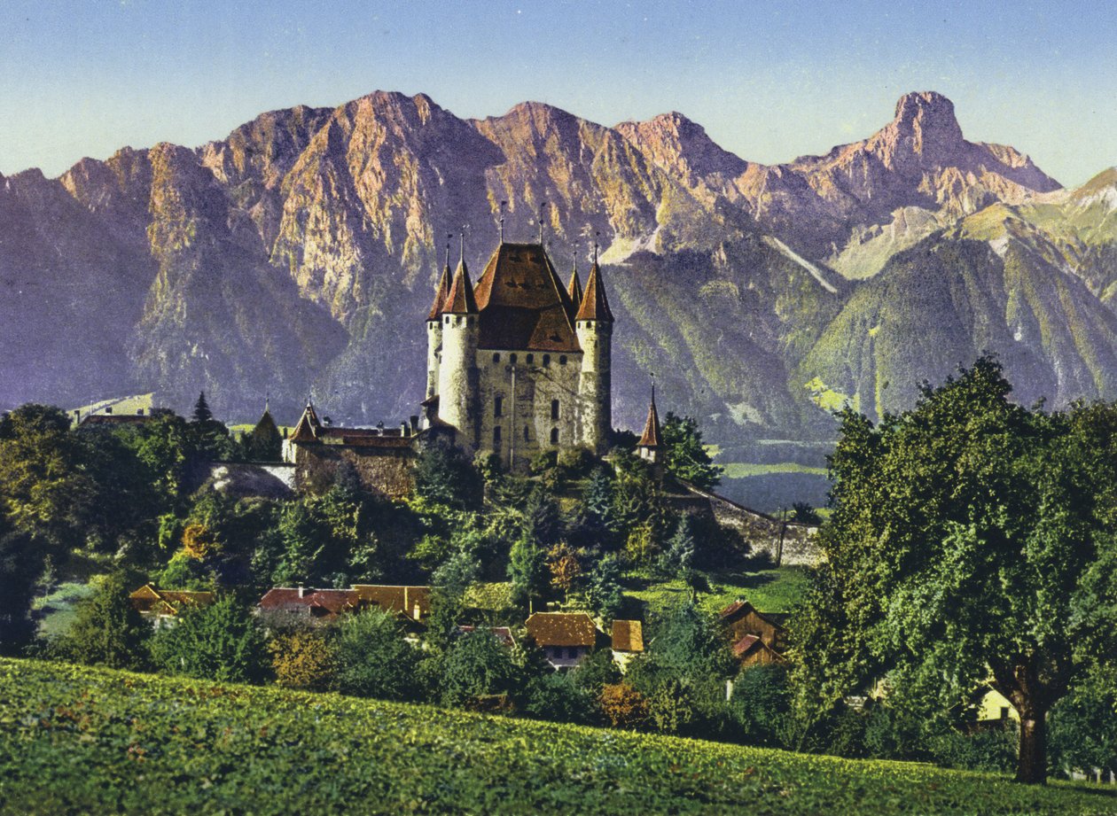 Thun, slottet og Stockhorn-kæden (foto) af Photographer Swiss