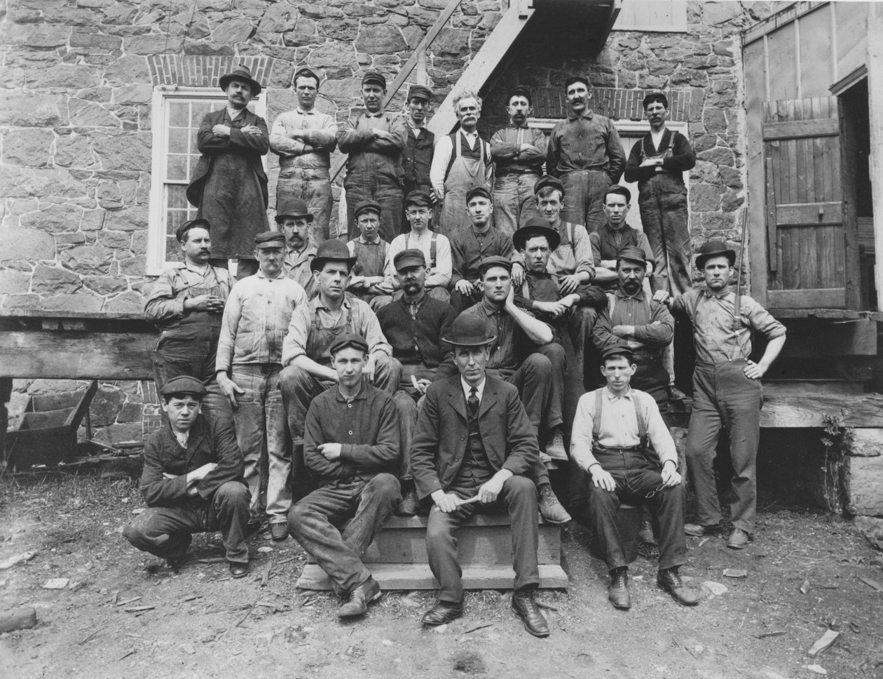 Ansatte ved Henry Clay Factory, 1905 af Pierre A. Gentieu