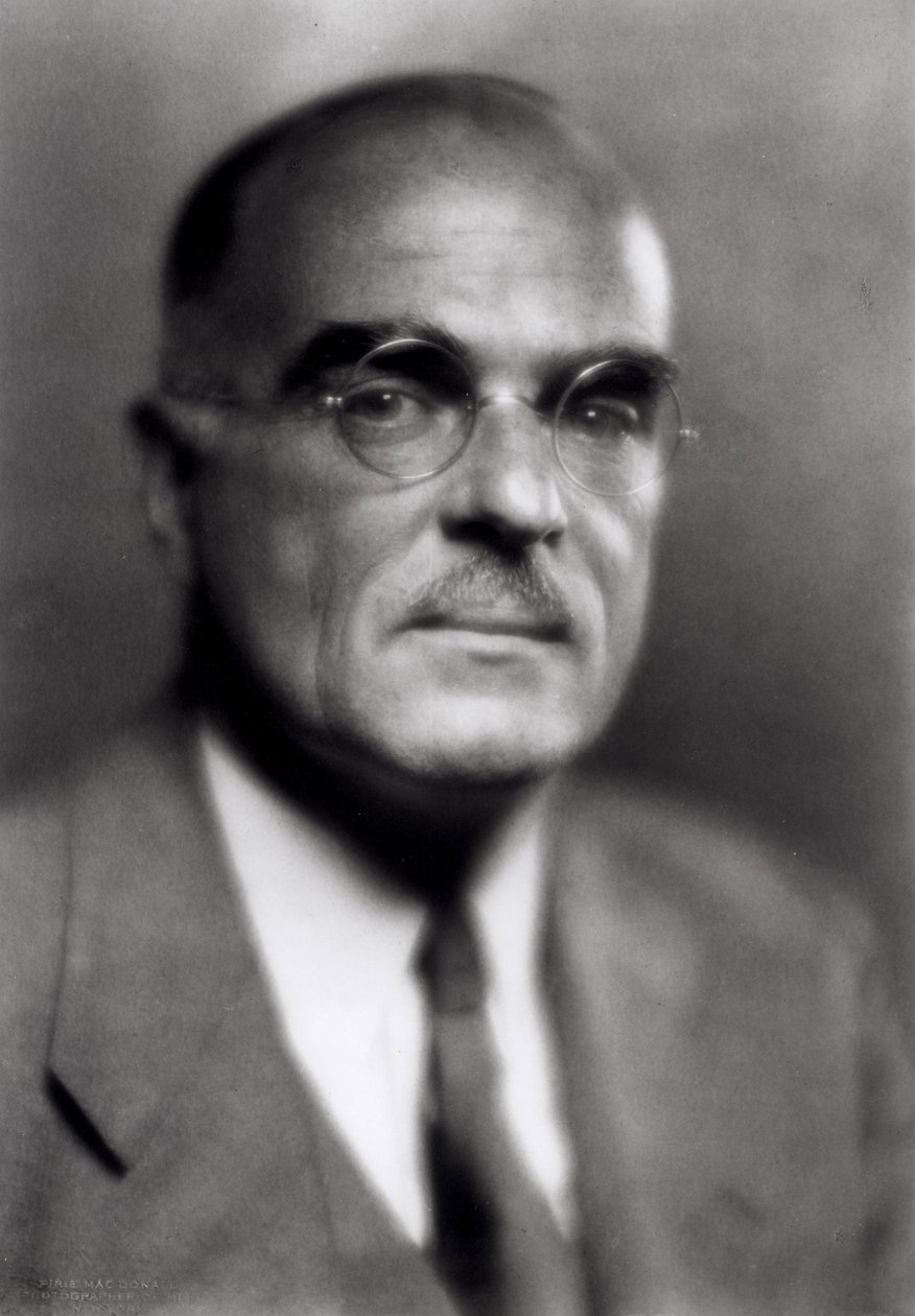 Thornton Wilder (1897-1975) 1940 af Pirie MacDonald