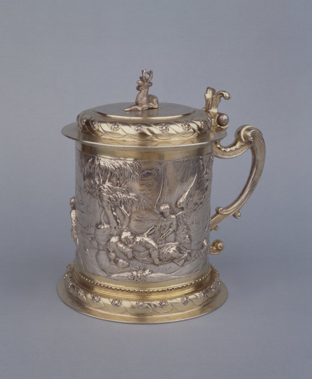 Tankard med scener fra profeten Elias liv (forgyldt sølv og sølv) af Polish School