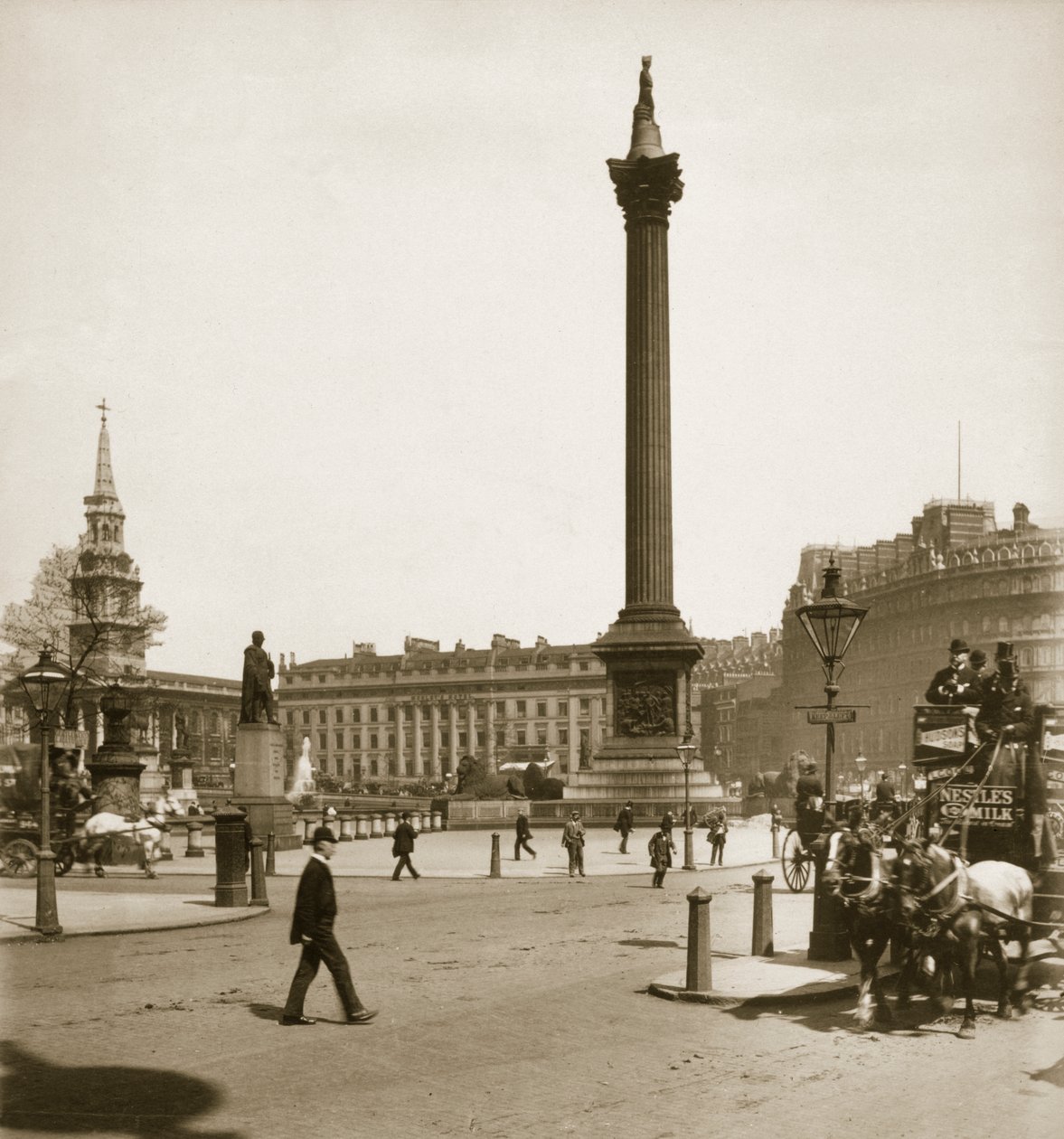 Trafalgar Square, London, 11. maj 1893 af Portuguese Photographer