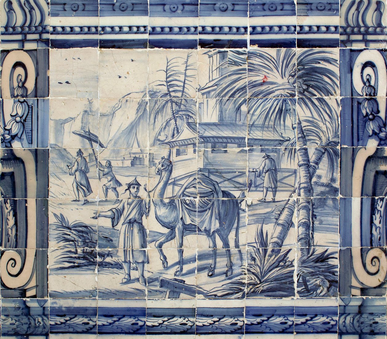 Scene med en kamel i Asien - Azulejos, malet fajance af Portuguese School