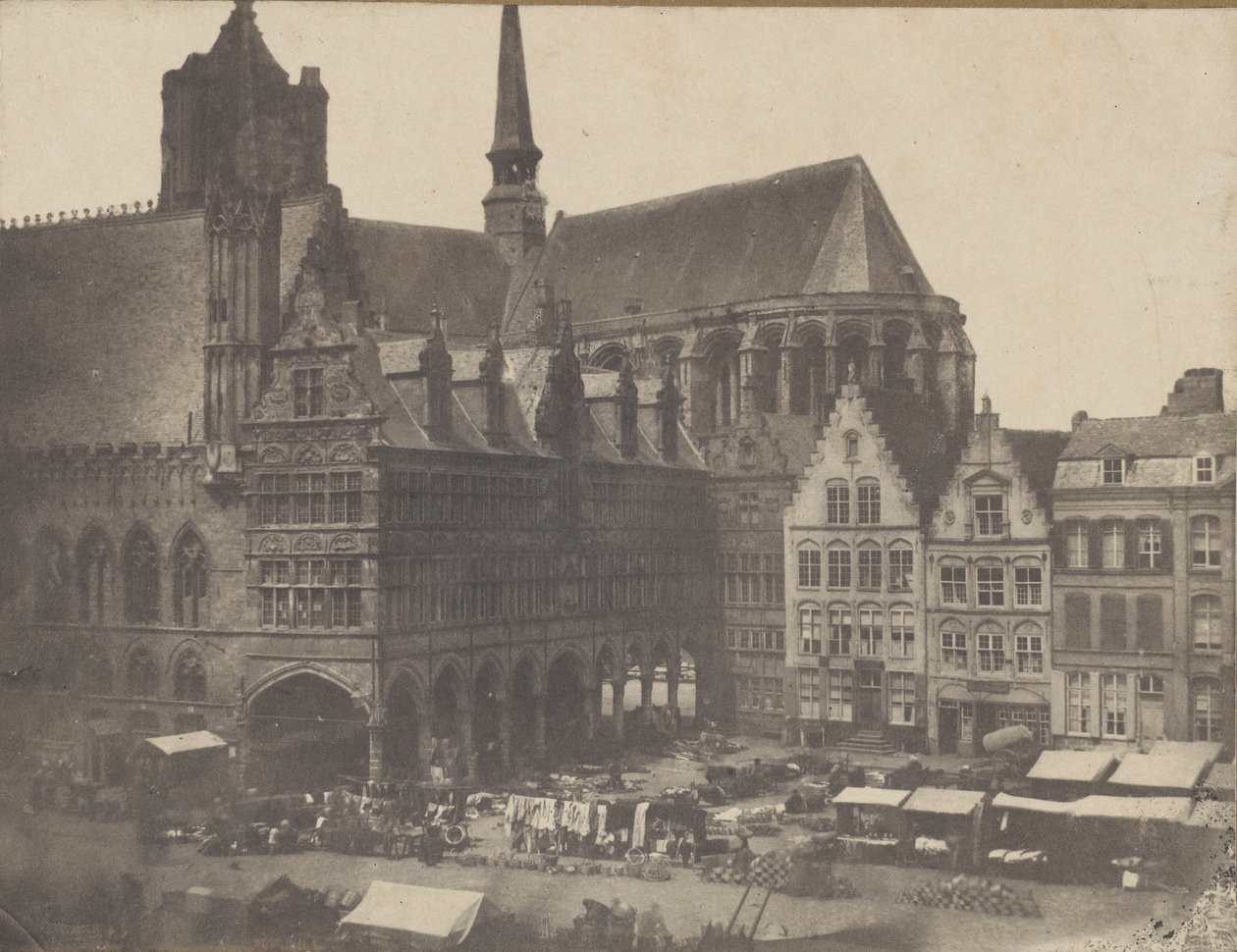 Market Square i Ypres, CA. 1851. af Possibly by Louis Désiré Blanquart évrard.