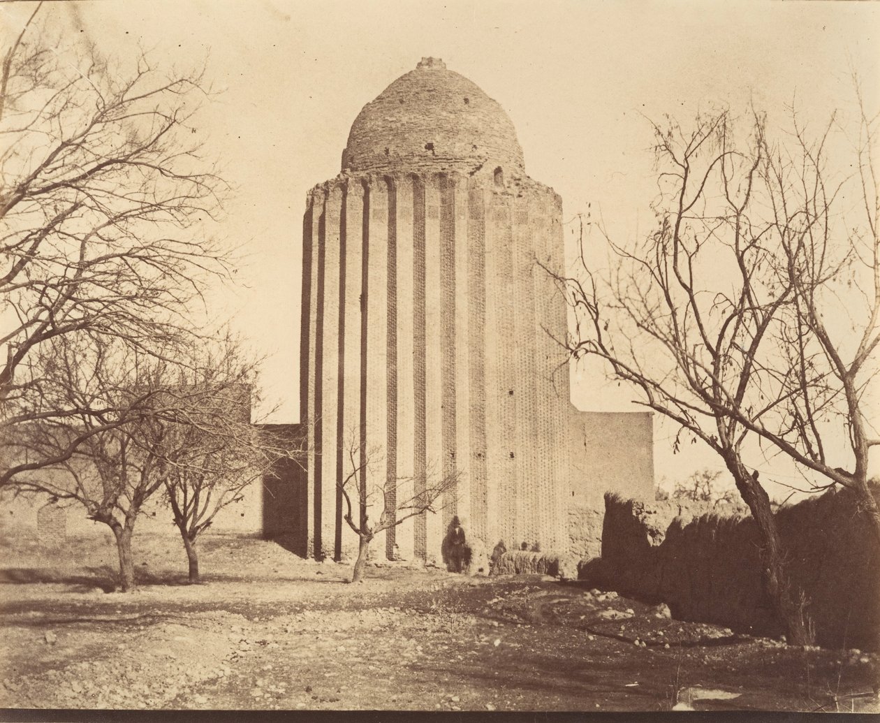[Bastam, Tomb Tower bygget 1313, Khorasan], 1840