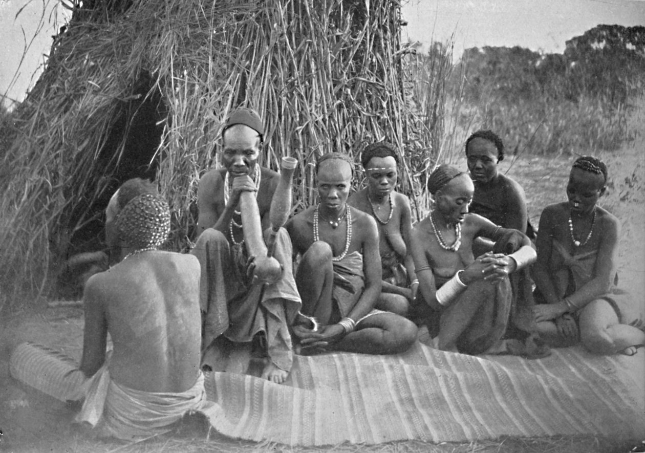 Ba-Bisa-folk fra nær Bangweulu-søen: Østafrikanske bantuer, 1902 af Poulet Weatherley