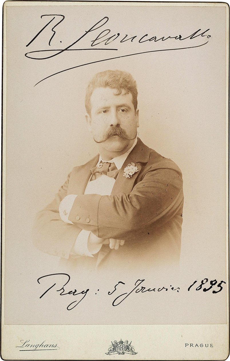 Ruggiero Leoncavallo 1858-1919, 1895. af Prague . Photo studio Jan F.