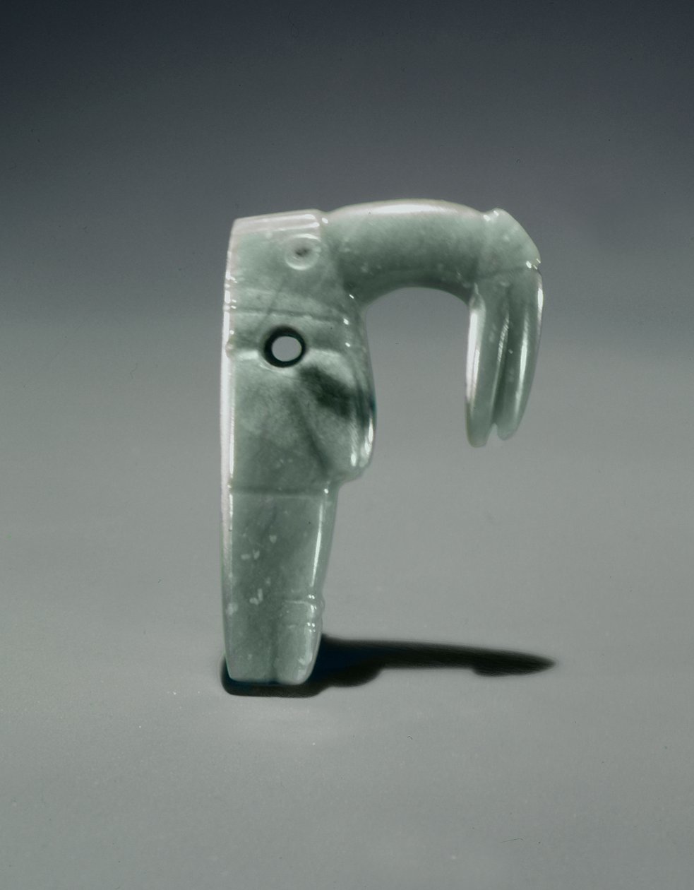 Næbfugl, fra Guacimo, Linea Vieja-området (gennemskinnelig bleg havgrøn jade) af Pre Columbian Pre Columbian