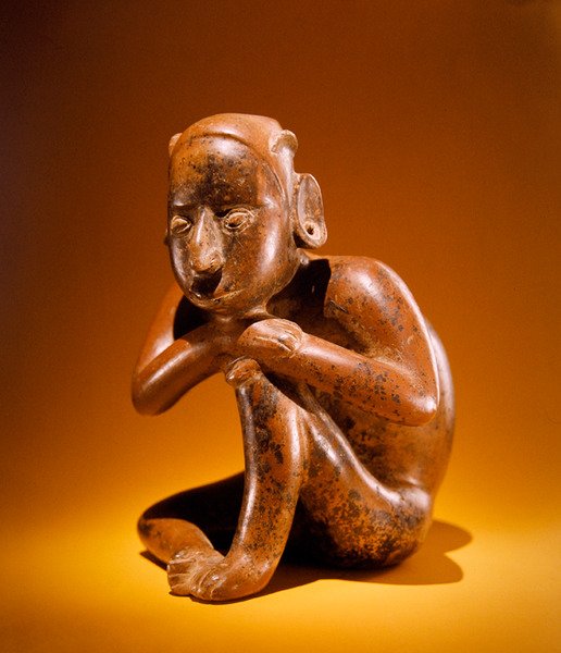 Siddende figur, Colima Culture (keramik) af Pre Columbian Pre Columbian