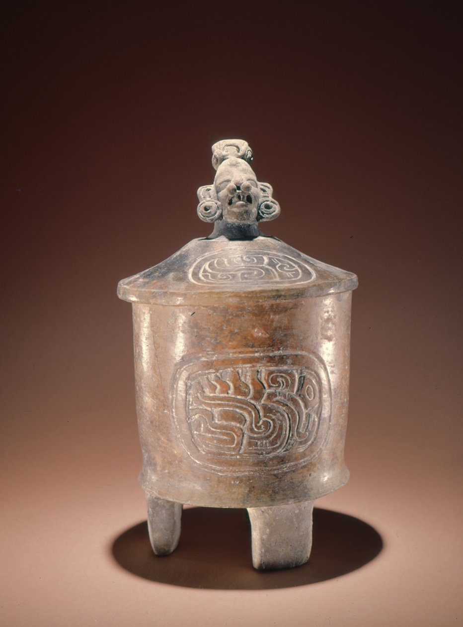 Stativskål i Teotihuacan-stil med låg med figurhoved fundet hos Tikal (keramik) af Pre Columbian Pre Columbian
