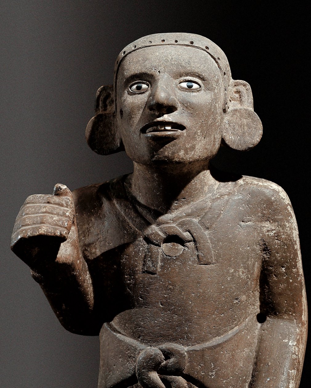 Præcolumbiansk civilisation: skulptur af en aztekisk præst af Pre Columbian