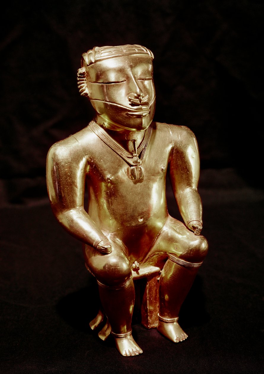 Præcolombiansk kunst, Quimbaya civilisation (Colombia): statuette af mand siddende i guld, 400-1400 AD - Bogotá, Museo de Oro, Colombia - Præcolombiansk kunst, Quimbaya civilisation (Colombia), Antropomorf figur: siddende mand - Gylden skulptur, 400 -1400  af Pre Columbian Pre Columbian