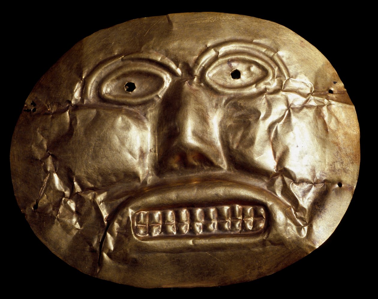 Den præcolumbianske civilisation Calima: begravelse af gyldne maske. 7.-15. århundrede Bogota, Gold Museum Colombia - Præ-columbiansk kunst, Calima-kultur (7.-15. e.Kr.): begravelsesguldmaske - Bogota, Gold Museum Colombia - Præ-columbiansk kunst, Calima-k af Pre Columbian Pre Columbian
