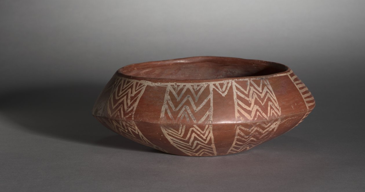 Hvid krydsforet skål med skildpadde og sol, ca. 4000-3400 f.Kr af Predynastic Period Egyptian
