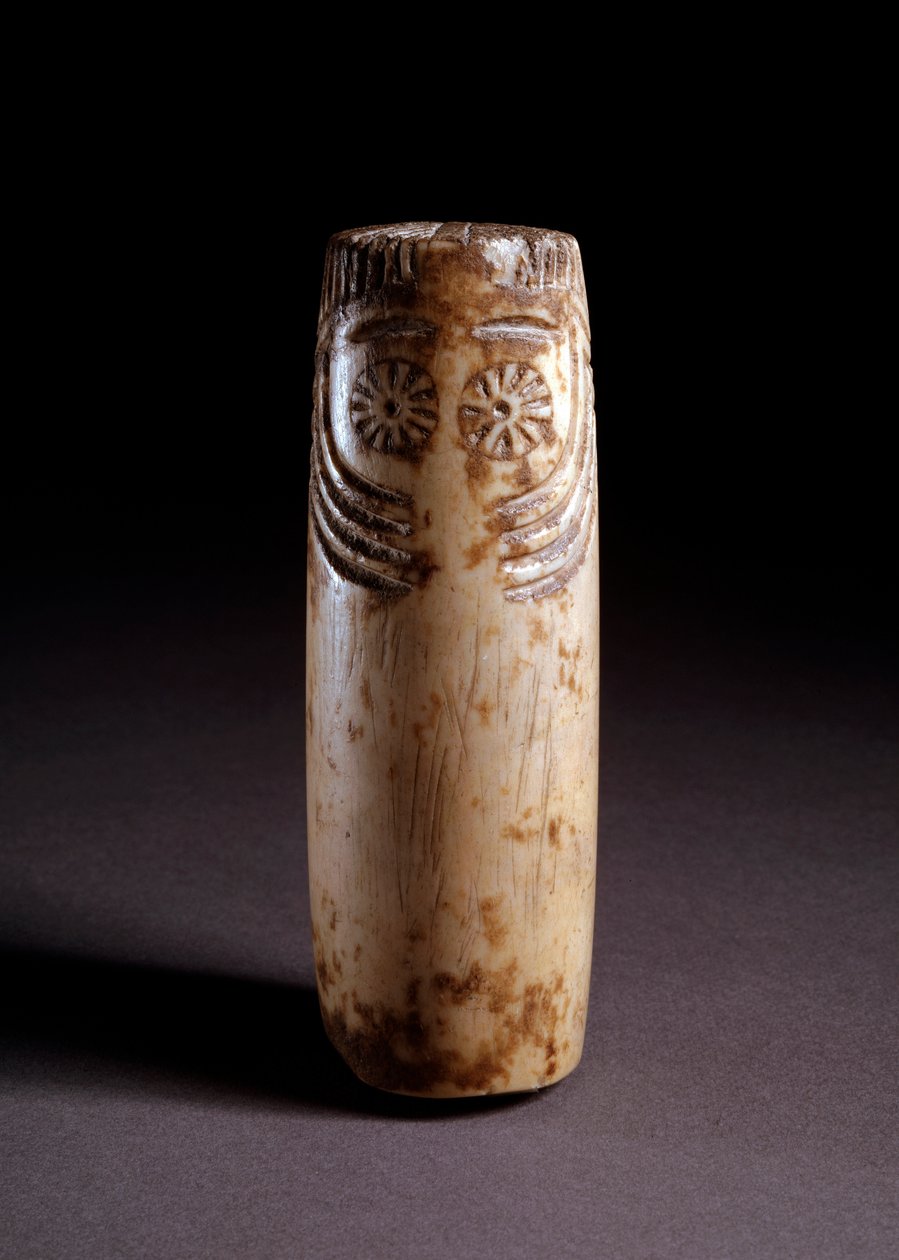 Idol som klumme. Elfenbensskulptur, omkring 5000 f.Kr af Prehistoric Prehistoric