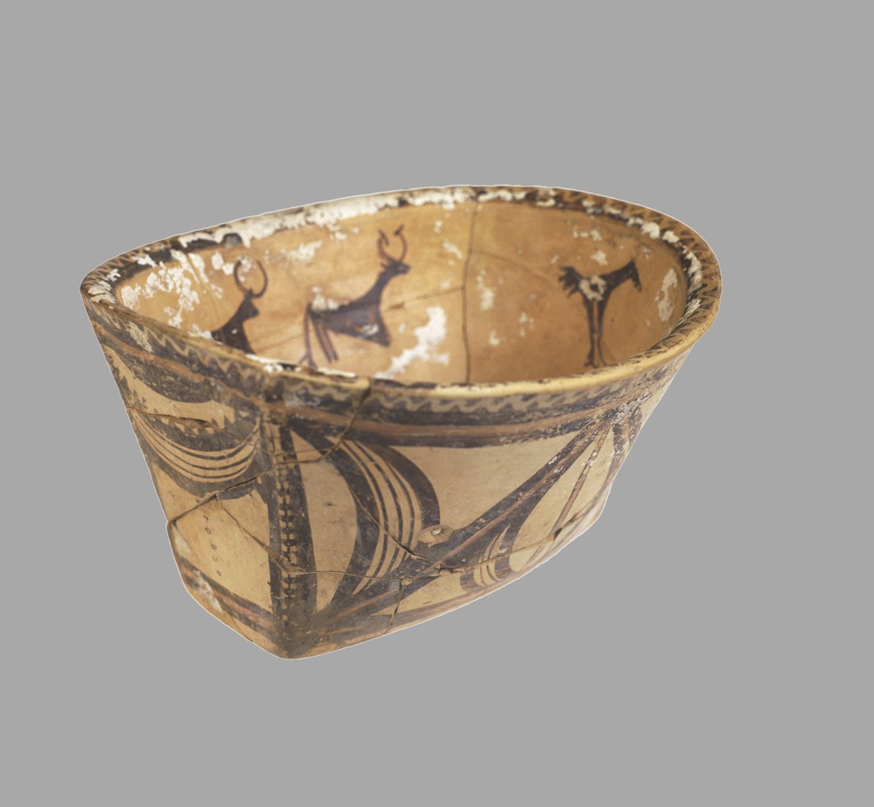 Oval skål, 4. årtusinde f.Kr af Prehistoric Russian Culture