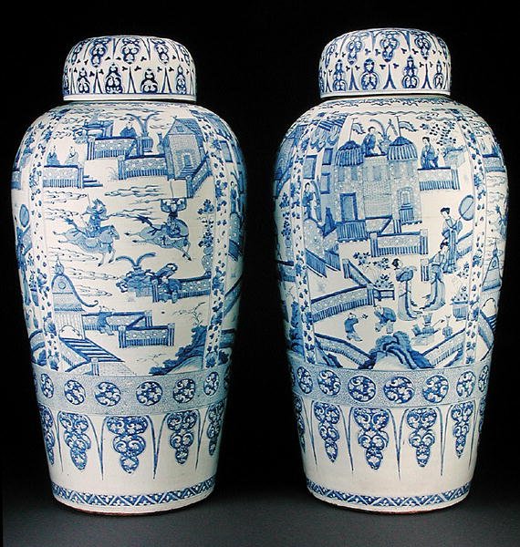 Et par blå og hvide soldatvaser, ca. 1700 (porcelæn) af Qing Dynasty Chinese School