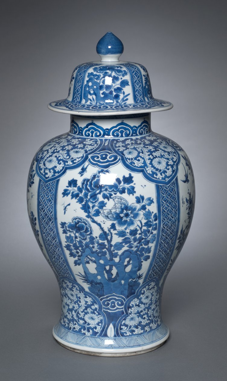 Vase med låg af Qing Dynasty Chinese School