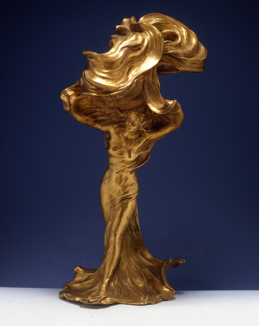 Loie Fuller, ca. 1900 af Raoul Francois Larche