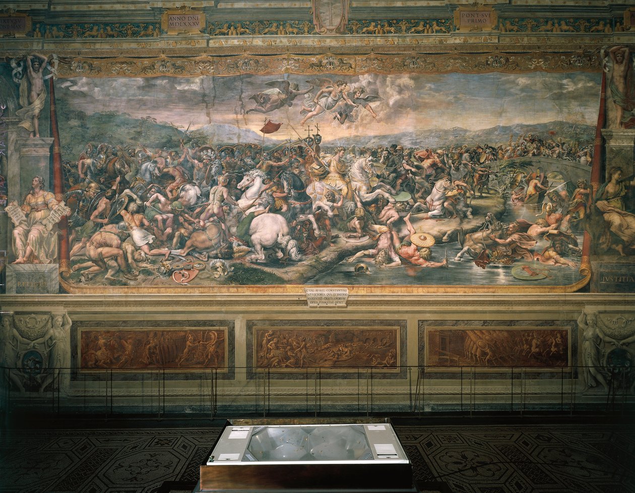 Fresco af Raffaello Sanzio (1483-1520) og tilhængere (1517-1524), der skildrer slaget ved Ponte Milvio, Sala di Costantino, Vatikanets værelser, Vatikanpaladset, Vatikanstaten. af Raphael