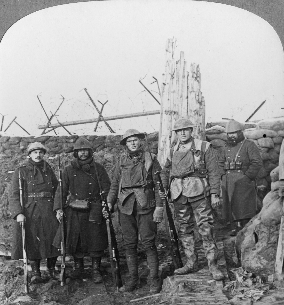 Lewis maskingeværere, Hollebeke, Belgien, Første Verdenskrig, c1914-c1918. af Realistic Travels Publishers