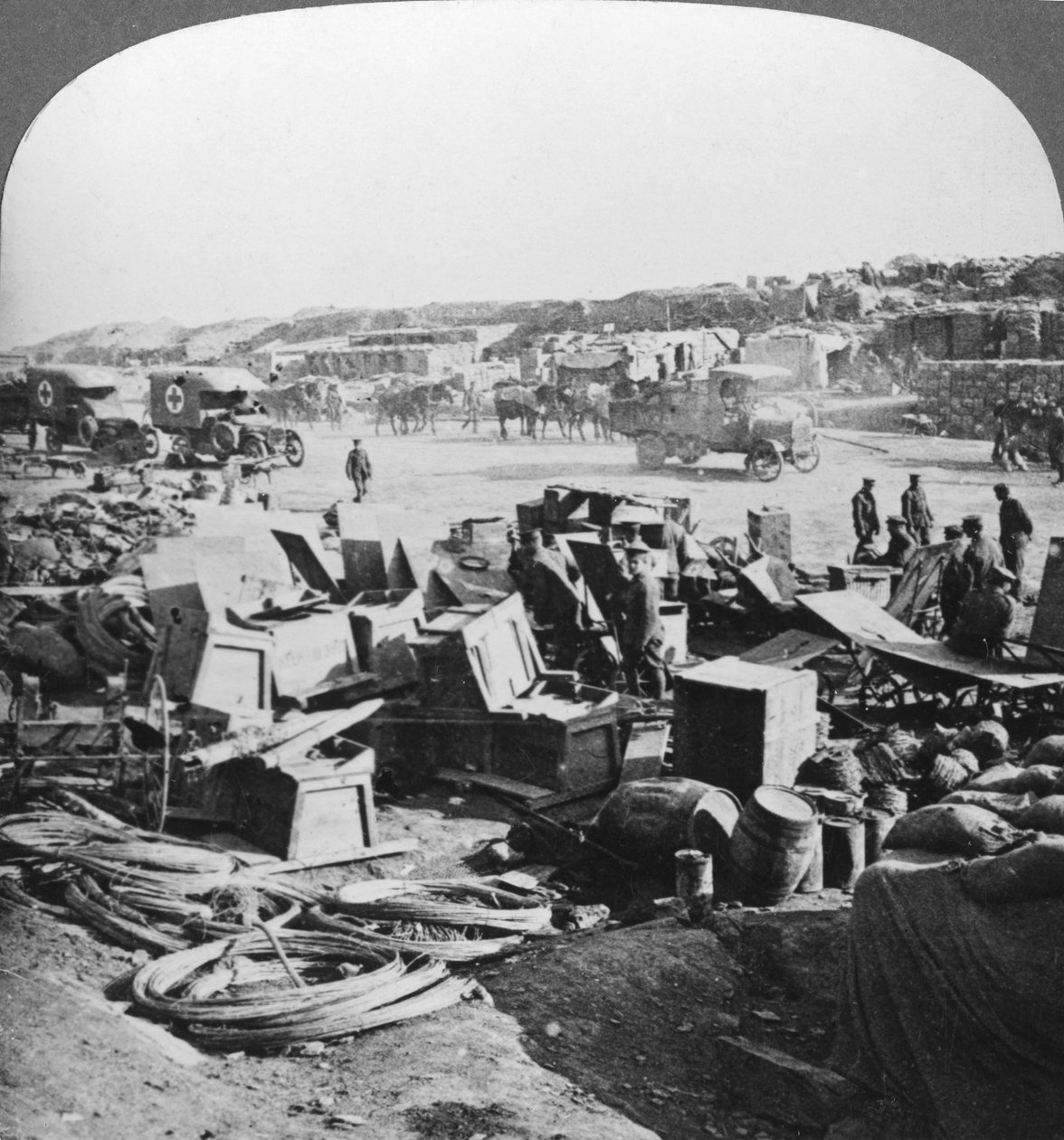 Forsyning landede ved Suvla Bay, Tyrkiet, Gallipoli landinger, Første Verdenskrig, 1915 af Realistic Travels Publishers
