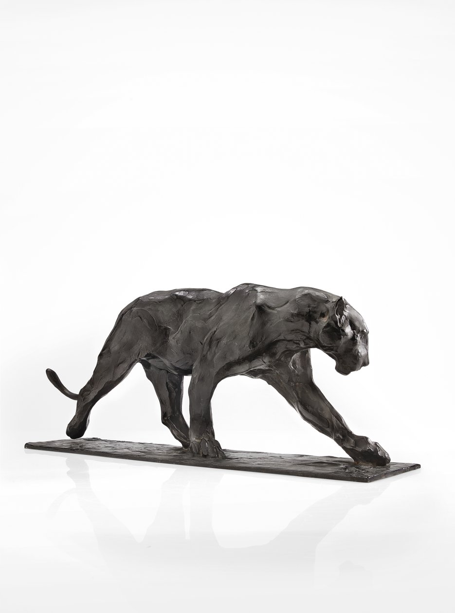 Panther walking, bagben hævet, ca. 1904 (patineret bronze) af Rembrandt Bugatti