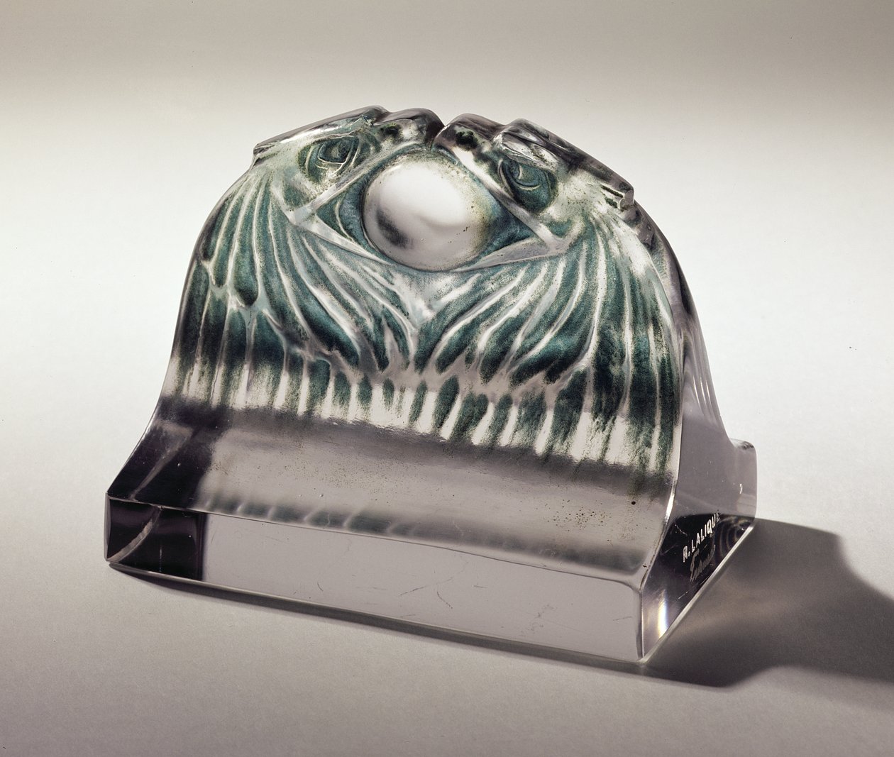 To ørne af Lalique, ca. 1902 af Rene Jules Lalique