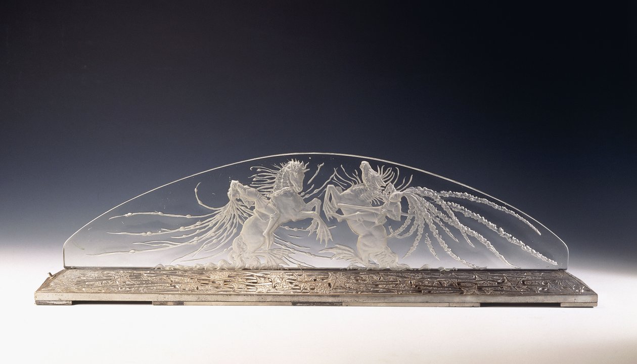 Two Cavaliers; a rare glass luminairedani af Rene Jules Lalique