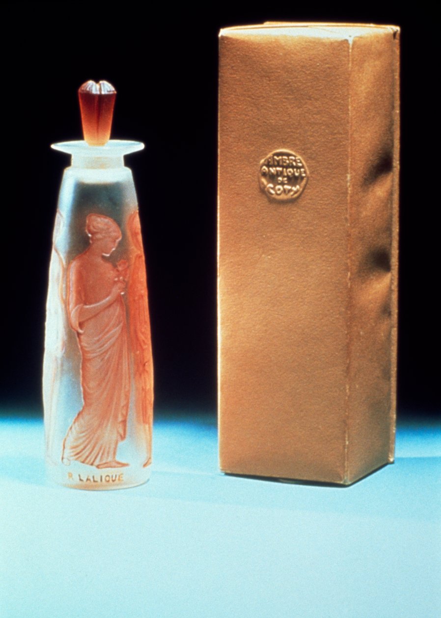 Glasflakon til parfumen Ambre Antique fra Coty af Rene Jules Lalique