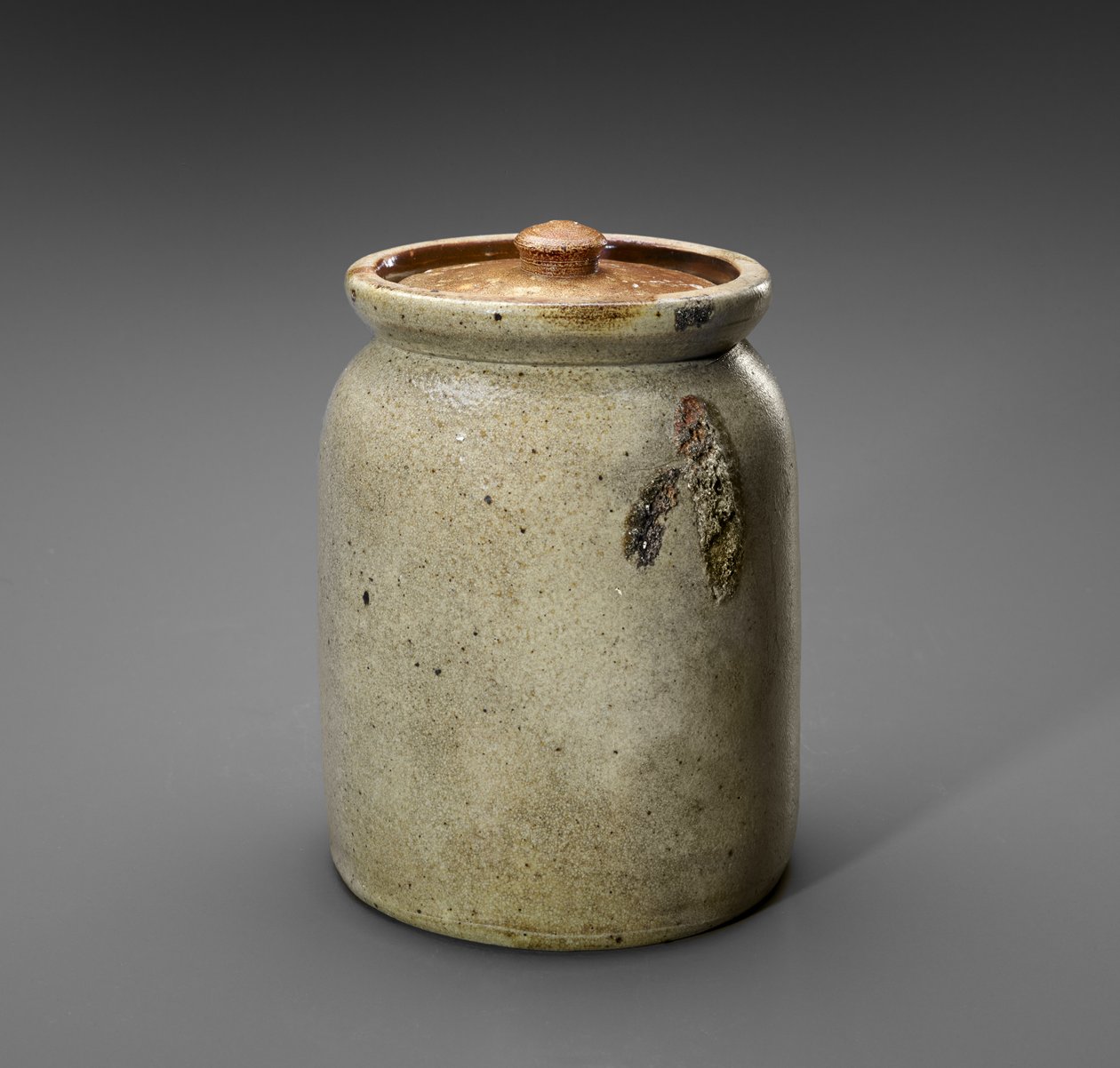 Krukke, c. 1920-1935 (saltglaseret stentøj) af Rhonesboro Pottery Company (attr.to)