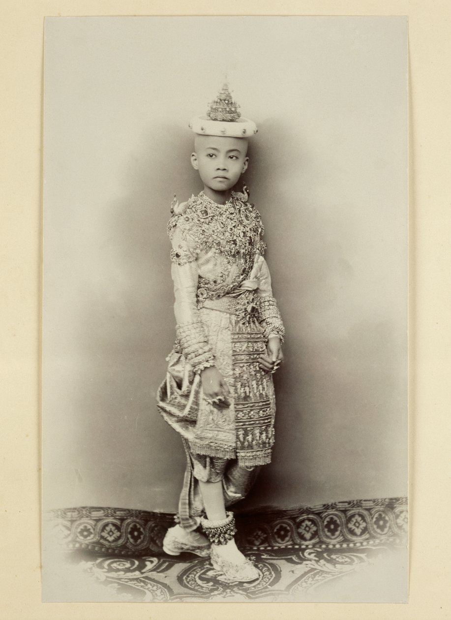 Siamesisk prins ved ceremonien for klipning af topknuden, 1890 af Robert Lenz