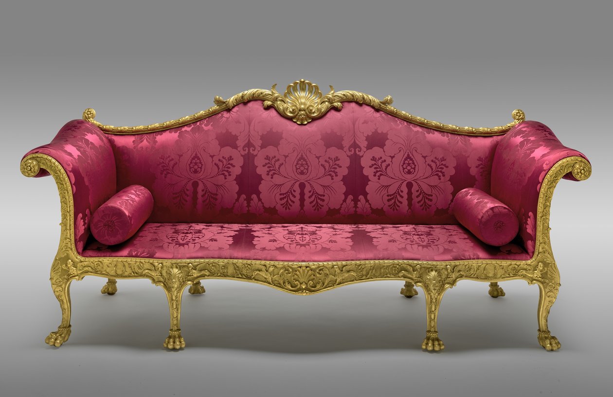 Dundas sofaen, taget i brug 1764, lavet 1765 (forgyldt fyrretræ og bøg, med senere silkepolstring) af Robert Adam