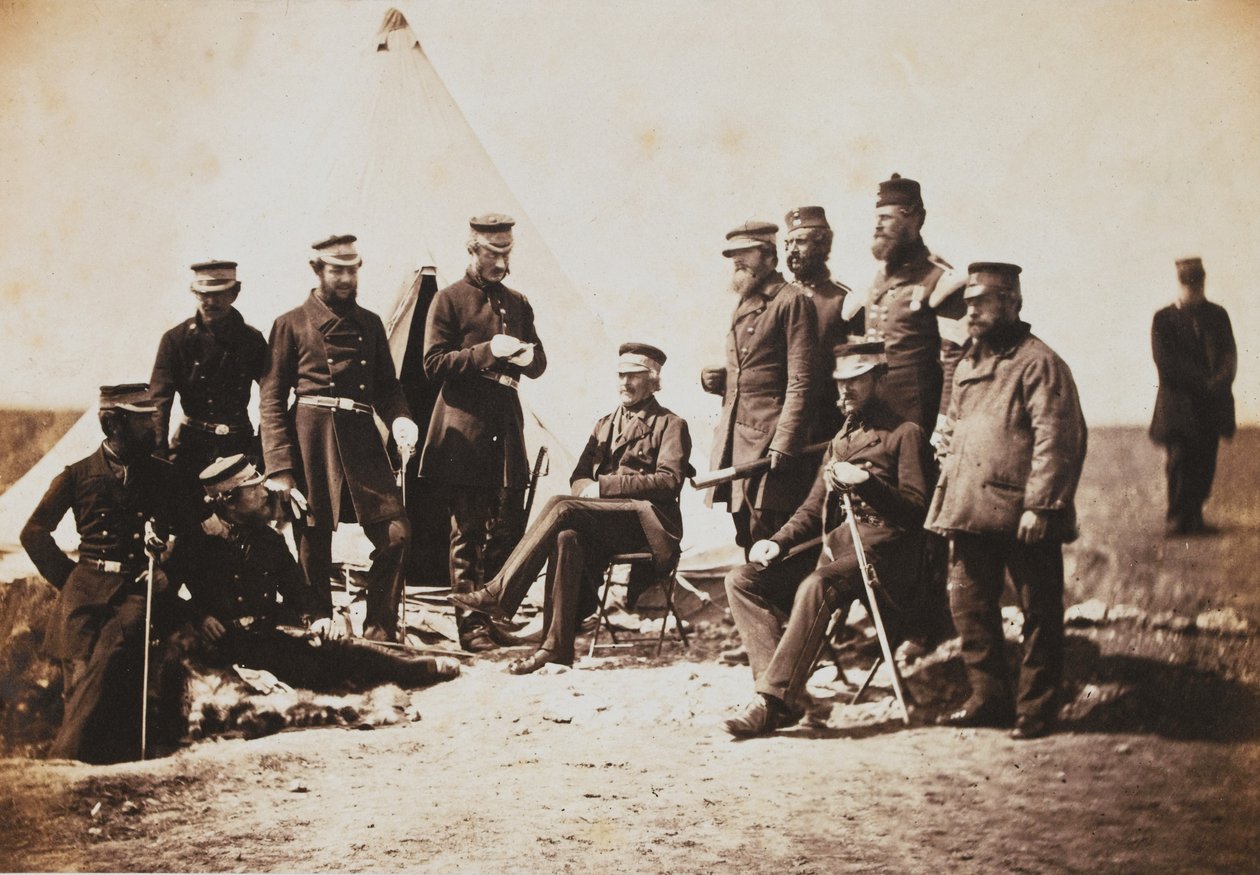 Generalløjtnant Sir John Lysaght Pennefather og stab, fra et album med 52 fotografier med tilknytning til Krimkrigen, 1855 af Roger Fenton
