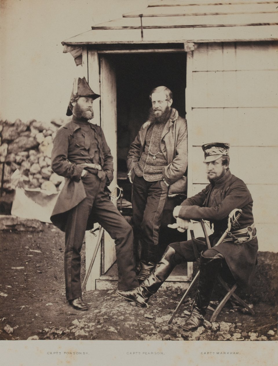 Officerer i staben hos generalløjtnant Sir George Brown, fra et album med 52 fotografier forbundet med Krimkrigen, 1855 af Roger Fenton
