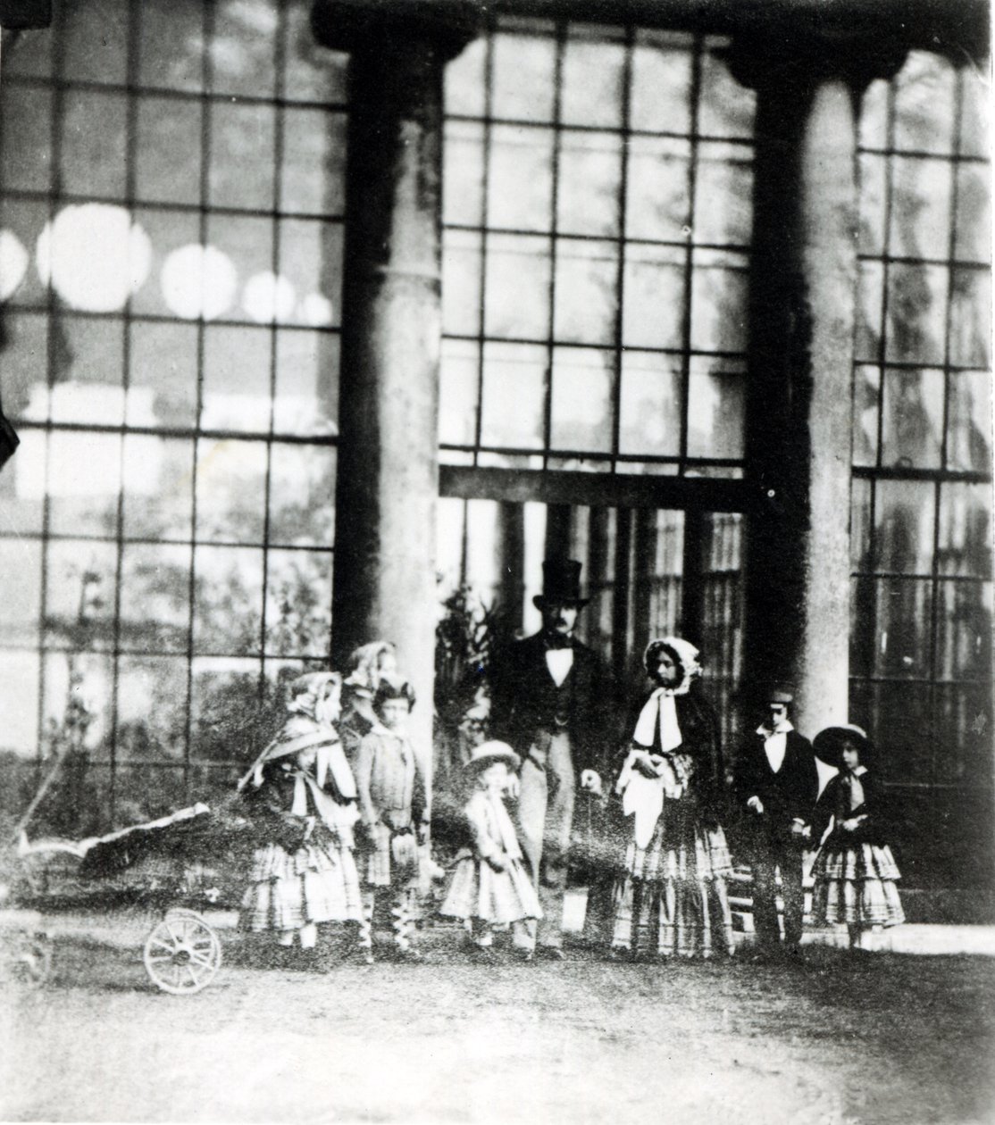 Dronning Victoria og Prins Albert med deres børn af Roger Fenton