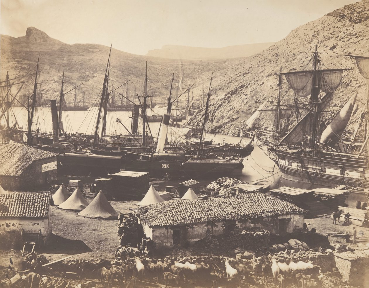 Cossack Bay, Balaklava, 1855. af Roger Fenton