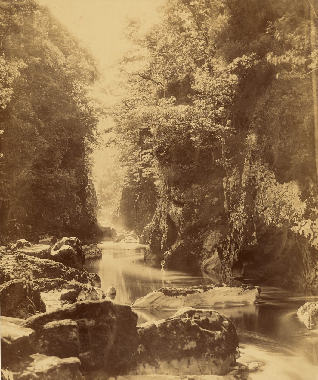 Foss Nevin ved floden Conway (Wales). af Roger Fenton