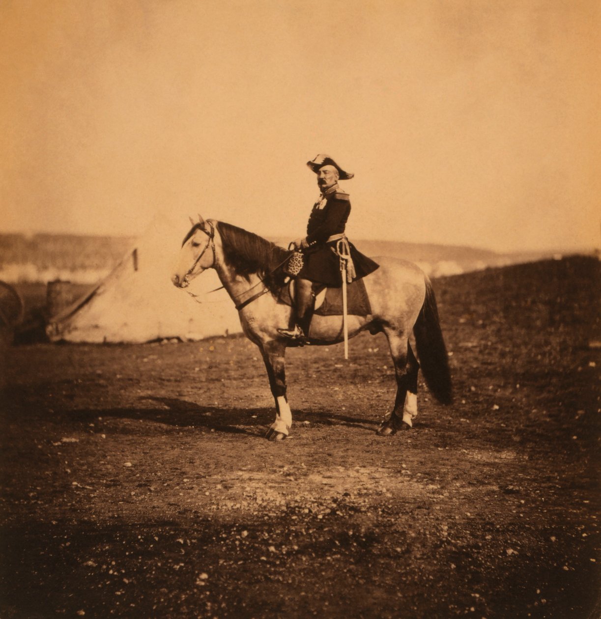 Fransk general Pierre Bosquet, Portræt siddende på hest, Krimkrigen, Krim, Ukraine af Roger Fenton