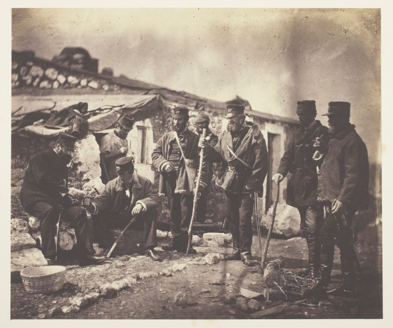 Oberstløjtnant Shadforth og officerer fra 57. regiment af Roger Fenton