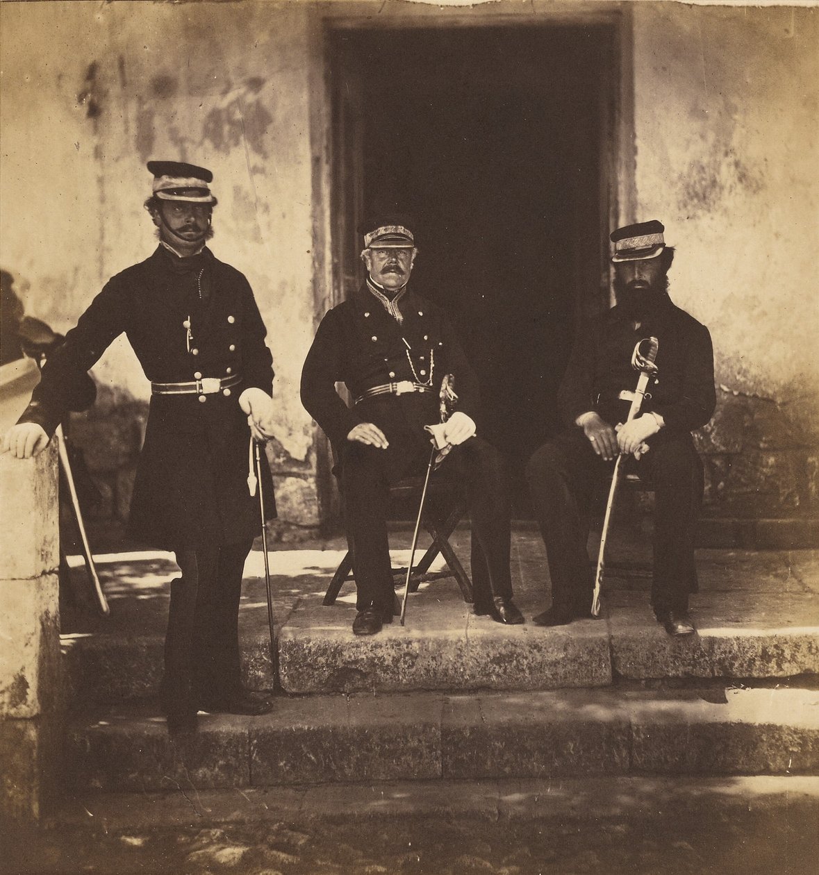 Generalmajor Lockyer og to af hans stabsofficerer af Roger Fenton