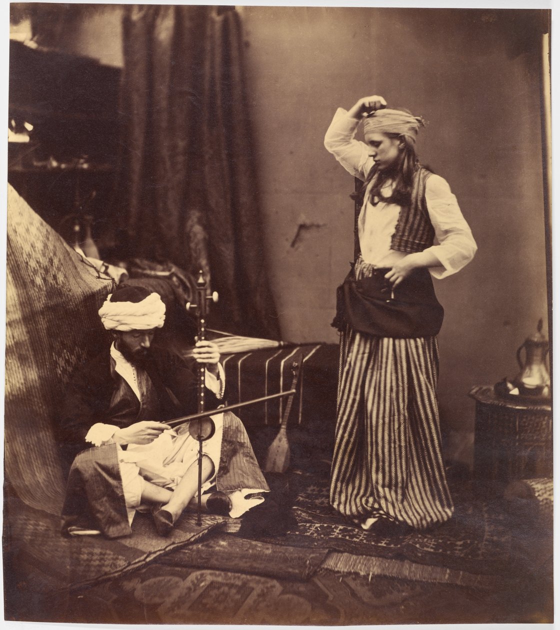 Musiker og danser af Roger Fenton
