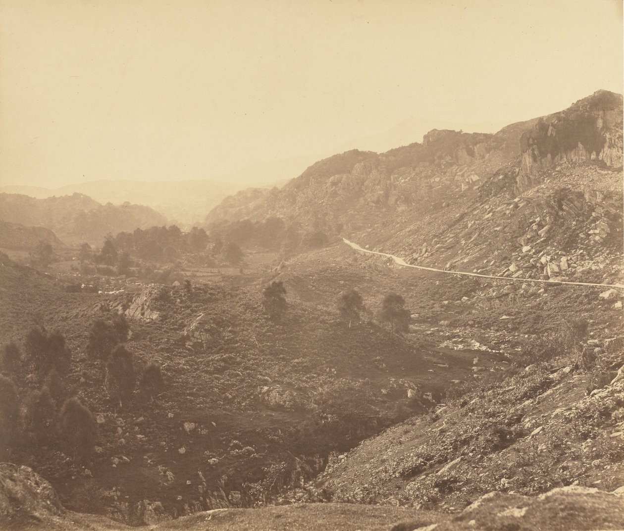 Udsigt i Dolwyddellan: eftermiddag. af Roger Fenton