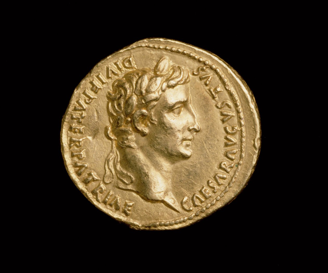 Aureus af kejser Augustus (31 f.Kr.-14 e.Kr.) romersk mønt (forside) (guld) (for bagside se 168070) af Roman
