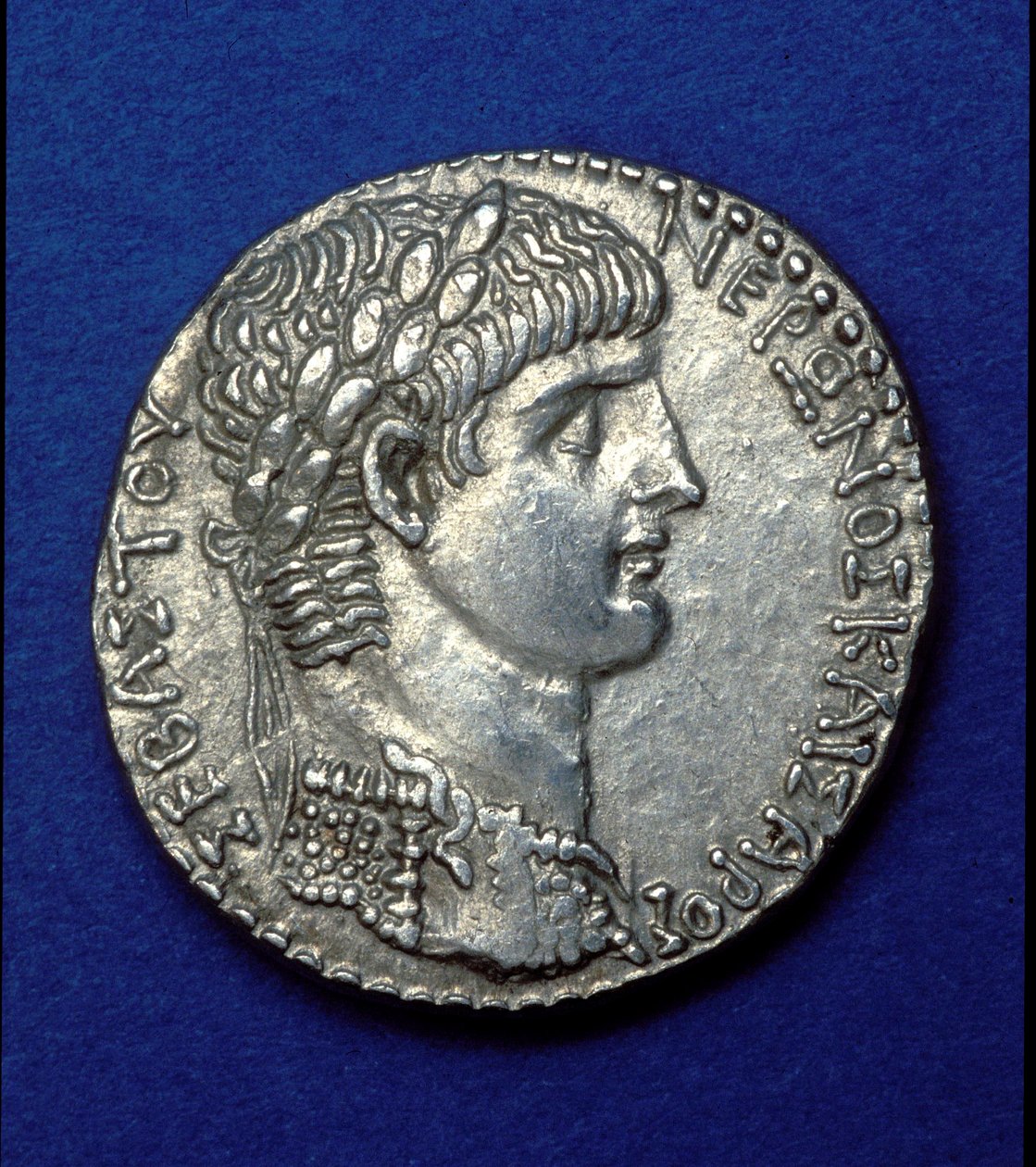 Mønt af kejser Nero (metal) af Roman