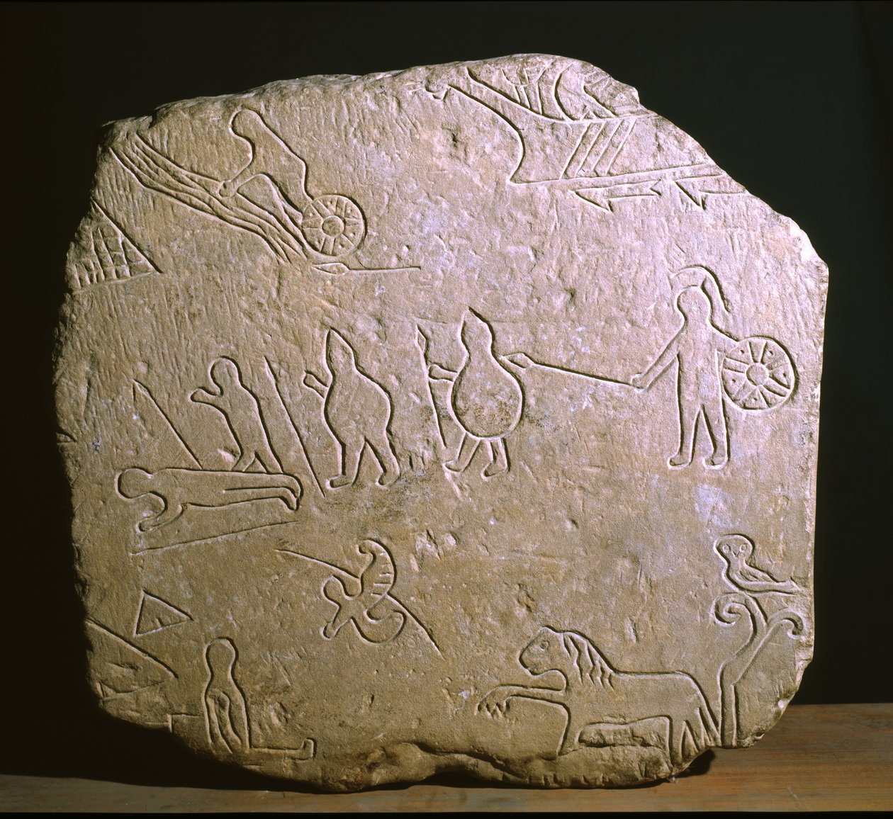 Begravelsesstela med jagt- og kampscener, Novilara af Roman