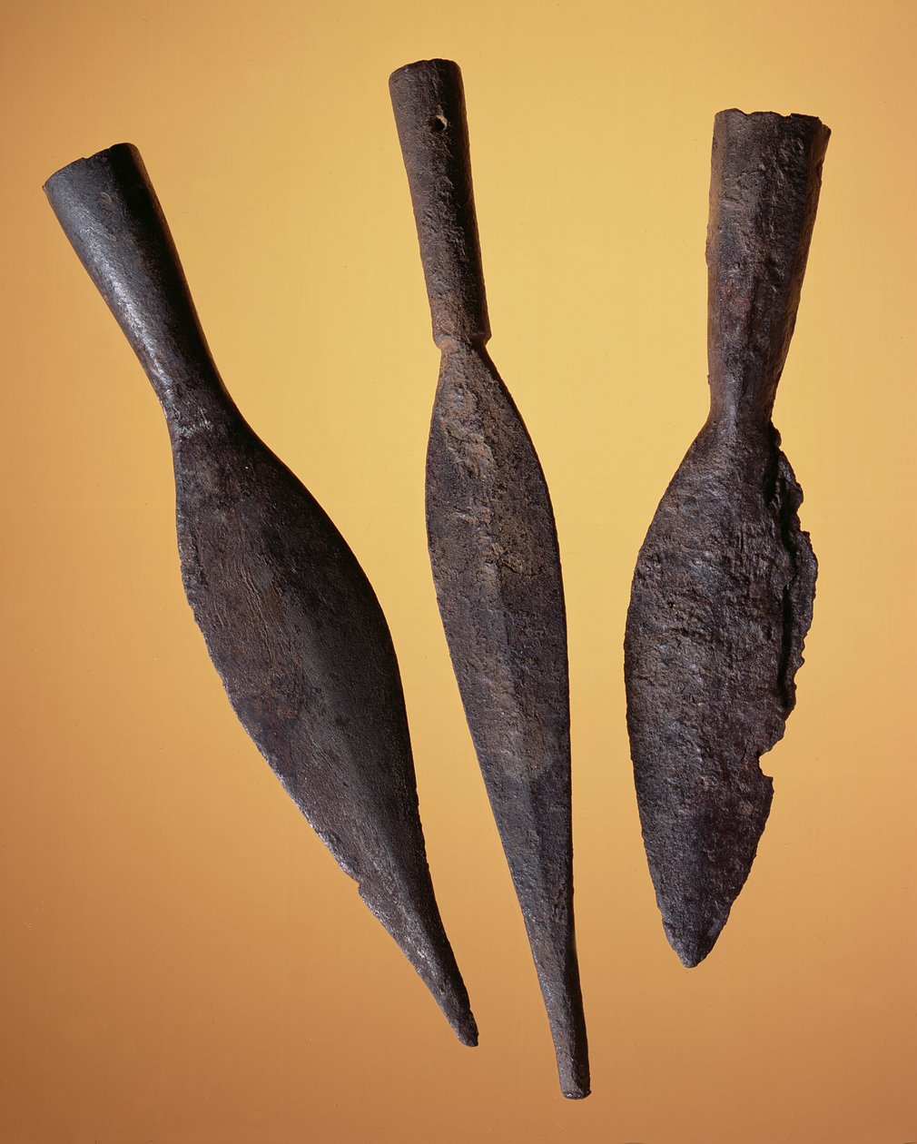 Spydhoveder, fra det romerske sted i Newstead, Melrose, AD 80-100 (jern) af Roman