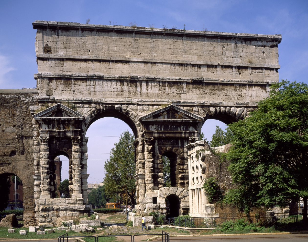Porta Maggiore, bygget af Claudius i 52 e.Kr af Roman
