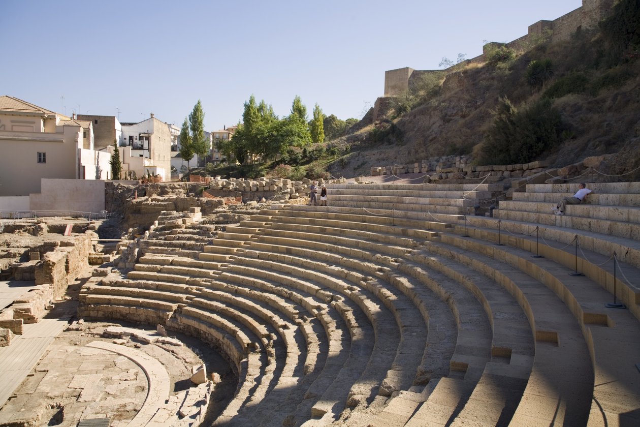 Ruinerne af det romerske teater af Roman