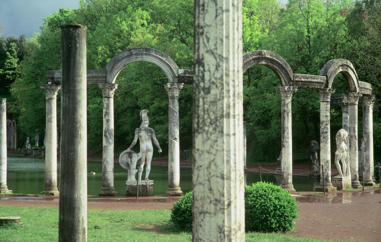 Den nordlige kolonnade på Canopus-kanalen, set fra nord, 124 e.Kr. af Roman