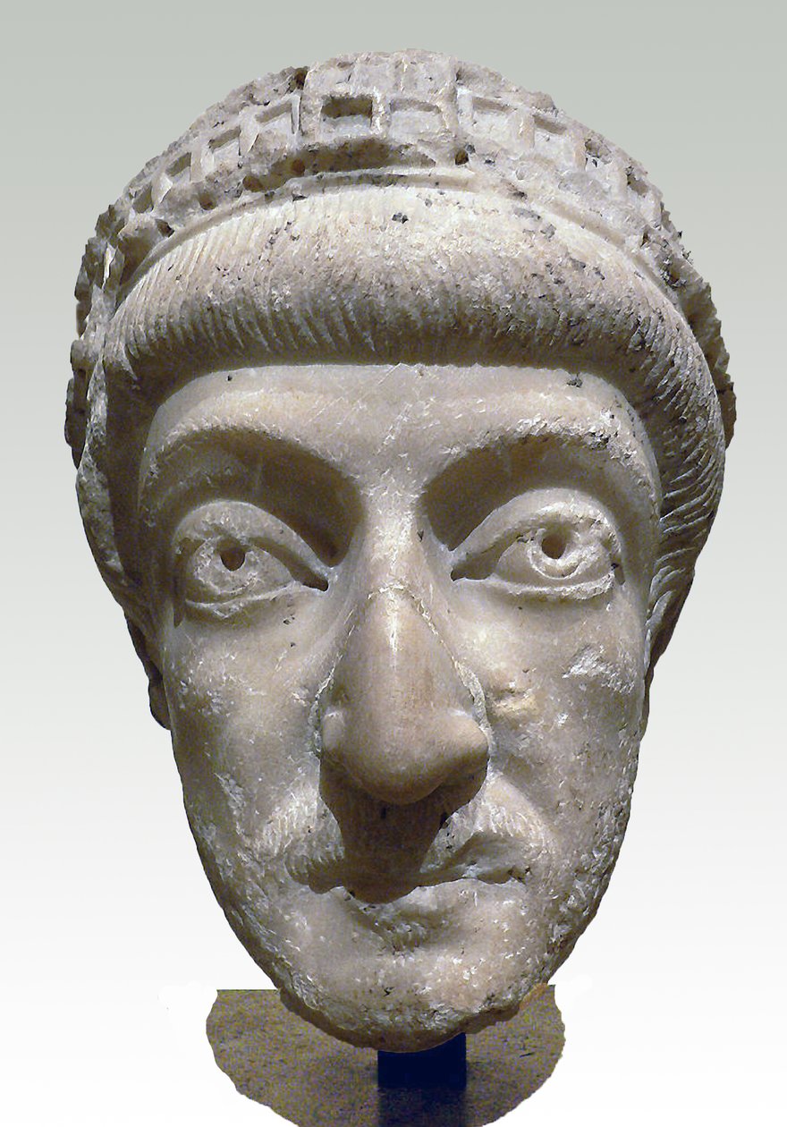 Theodosius II (marmor) af Roman